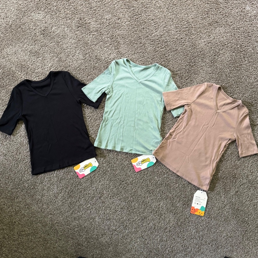LessonZoo Kids Black Green Tan Ribbed V-Neck Short Sleeve Tops 3-Pack 5-6Y NEW